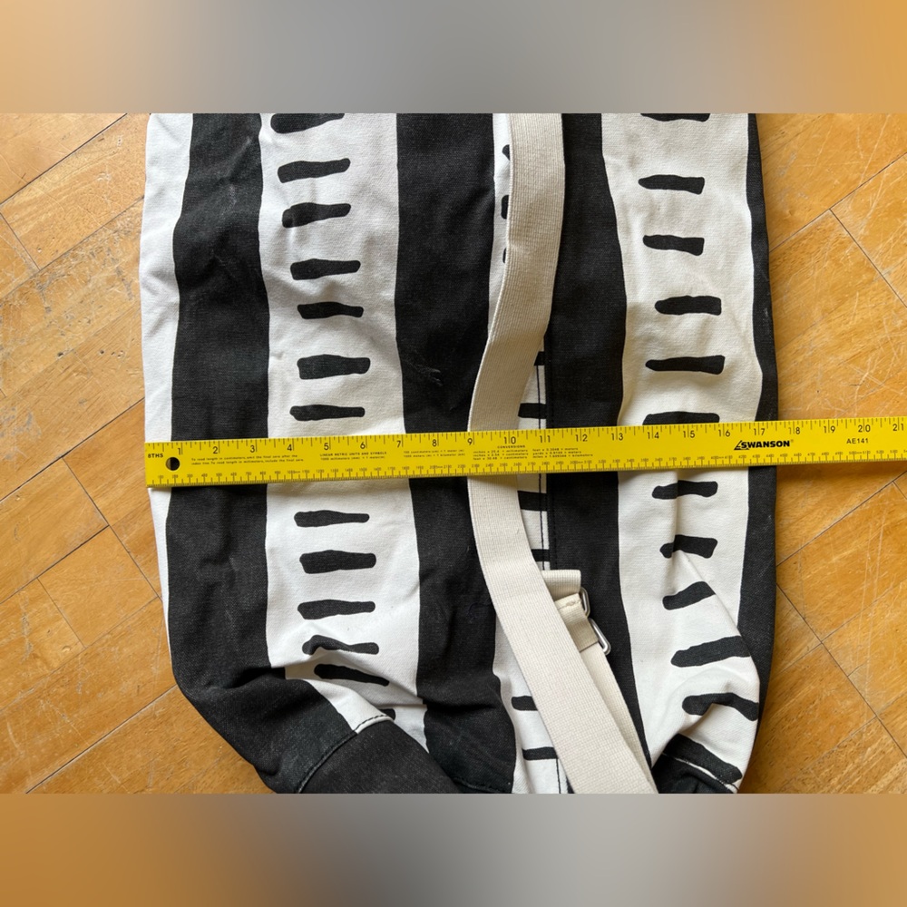 IKEA Limited edition Black & White Striped Canvas laundry bag - Picture 3 of 15